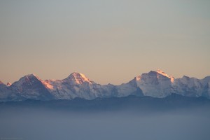 IMG_2627_Eiger_Moench_Jungfau_Nebel_web      